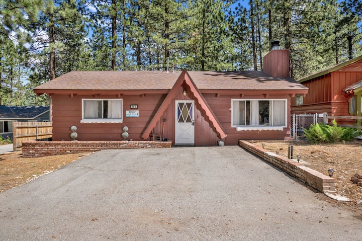 Pine Cone Cottage At Big Bear Lake - California