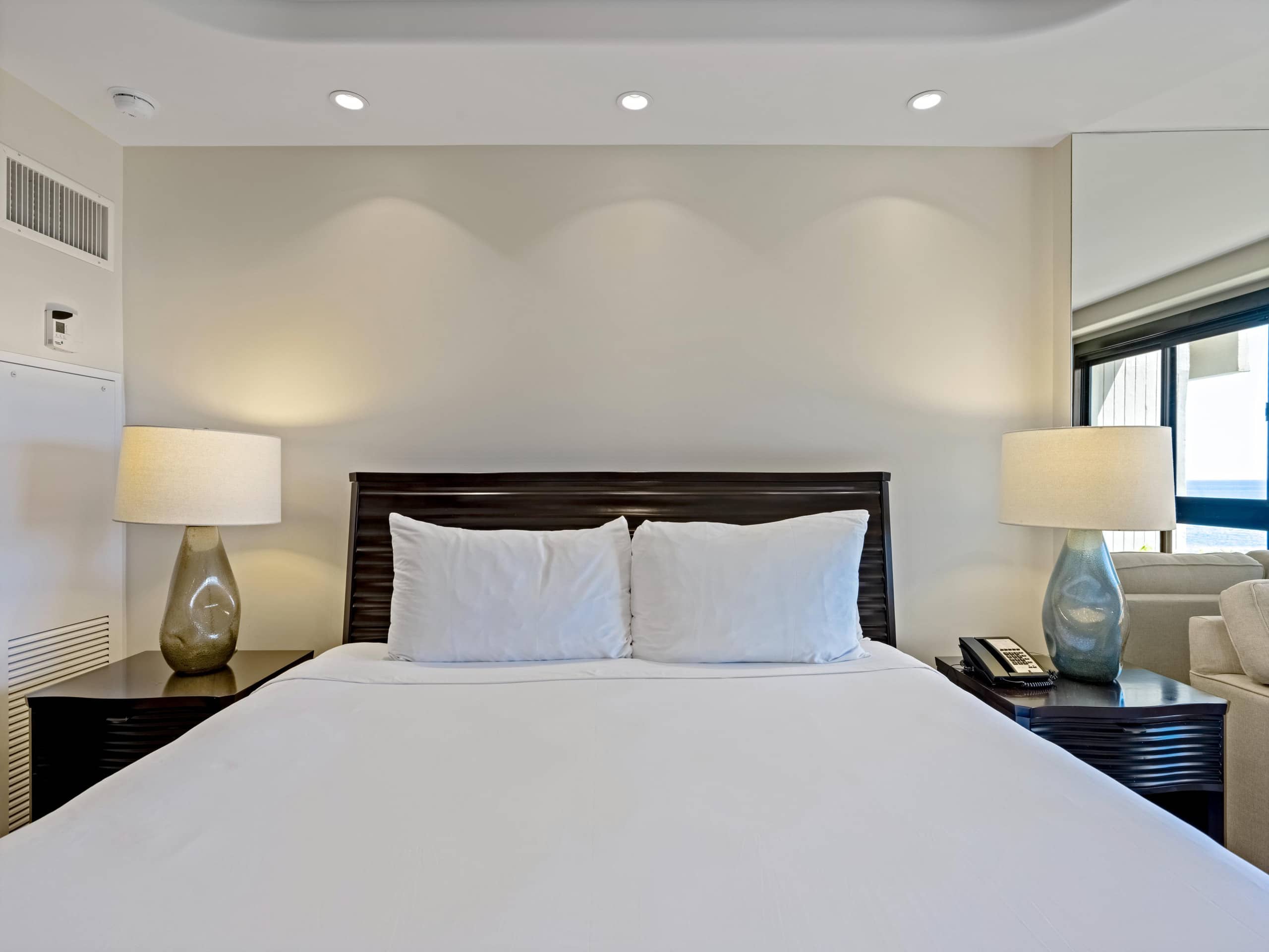 Condo in Lahaina · ★4.75 · 3 bedrooms · 4 beds · 2 baths - Image 17