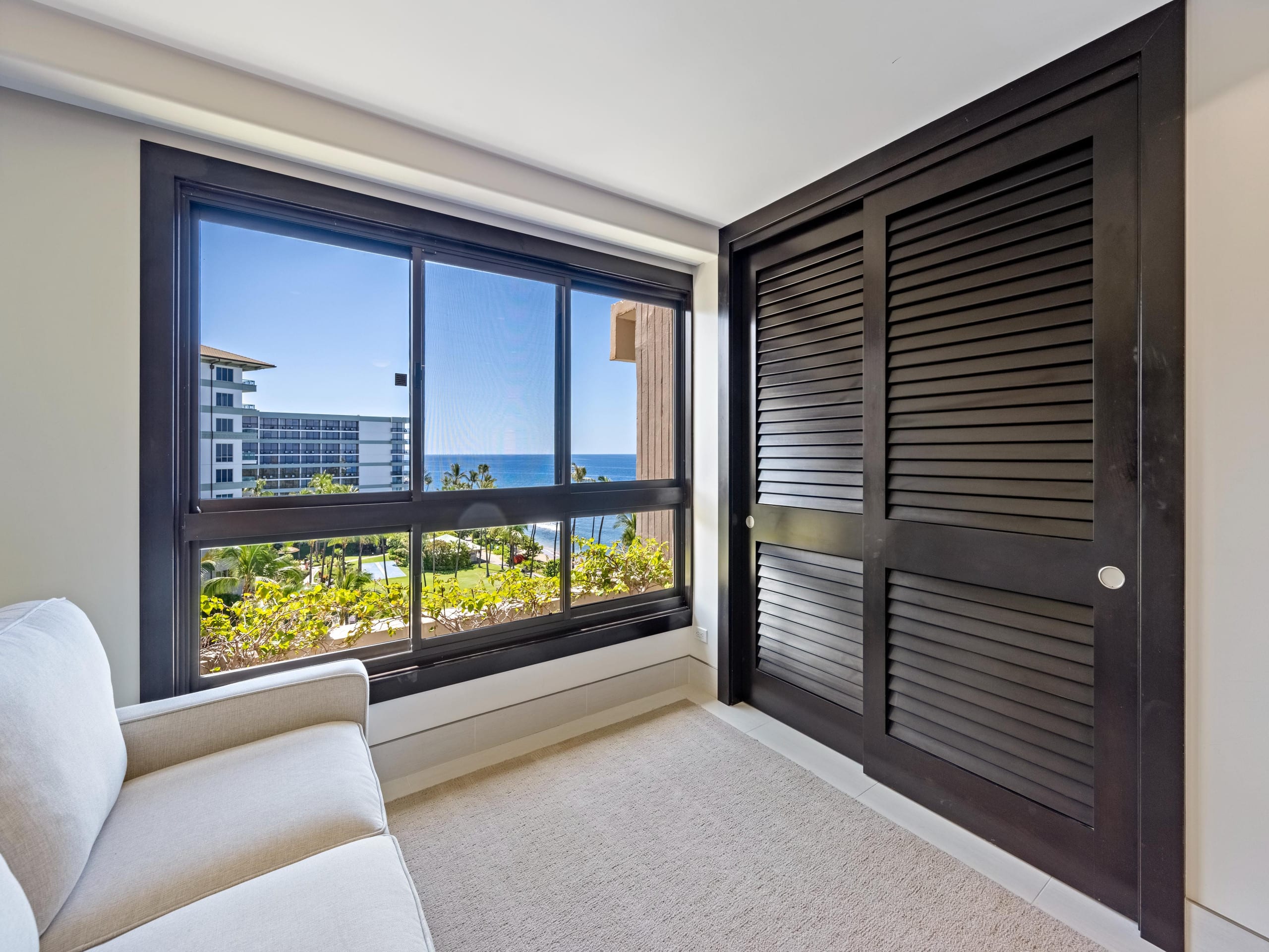 Condo in Lahaina · ★4.75 · 3 bedrooms · 4 beds · 2 baths - Image 19