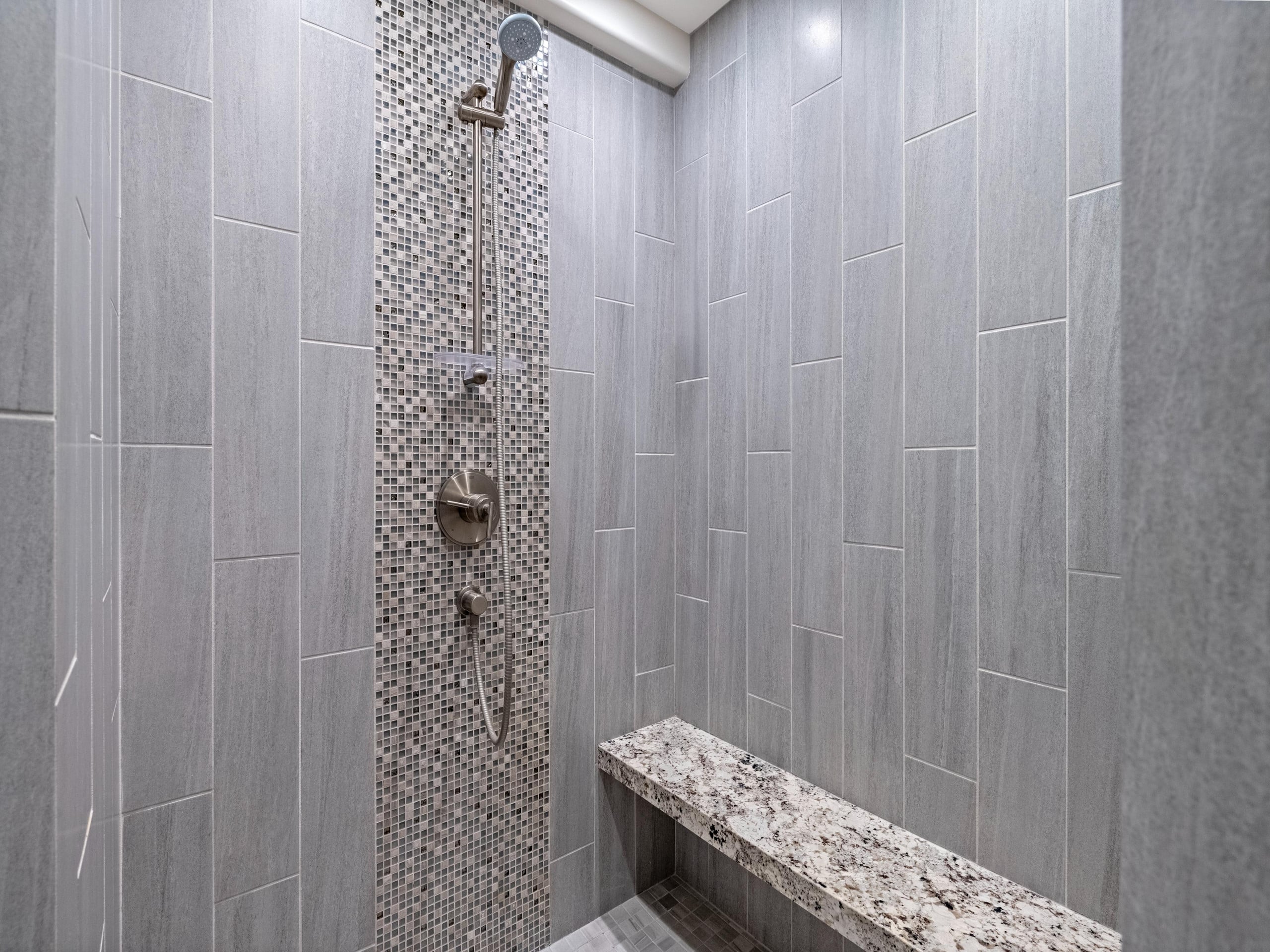 Condo in Lahaina · ★4.75 · 3 bedrooms · 4 beds · 2 baths - Image 21