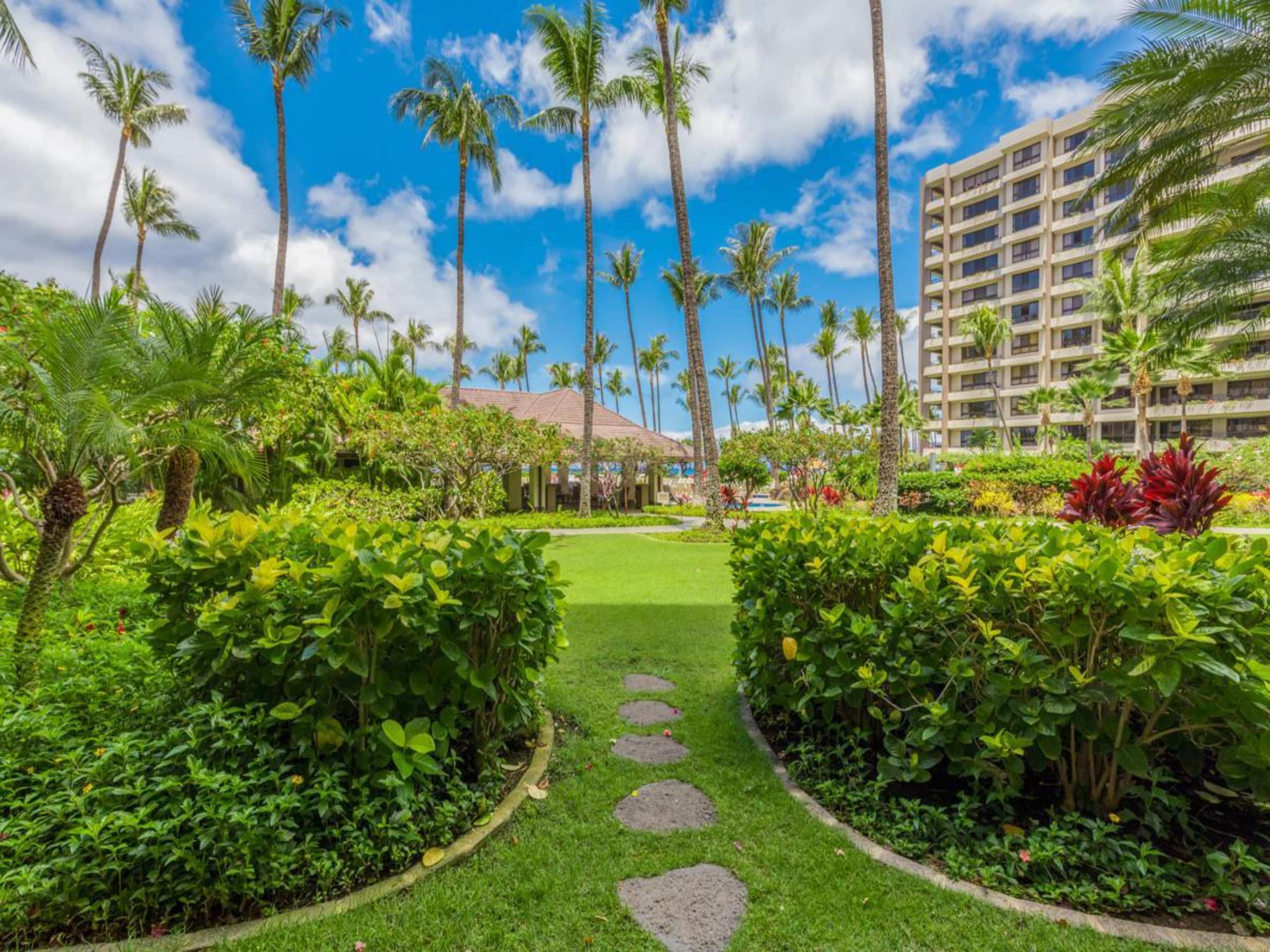 Condo in Lahaina · ★5.0 · 3 bedrooms · 5 beds · 2 baths - Image 15