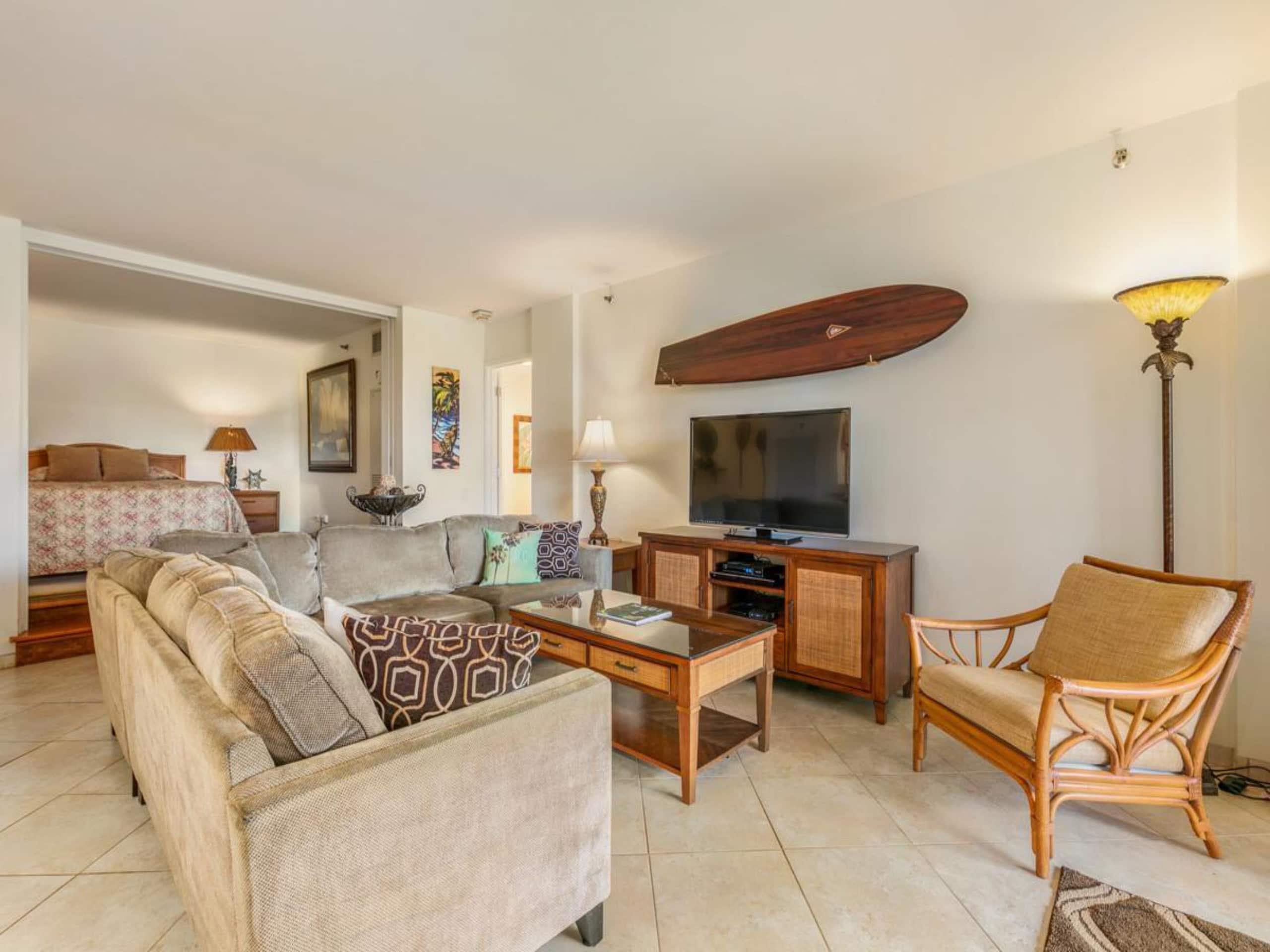 Condo in Lahaina · ★5.0 · 3 bedrooms · 5 beds · 2 baths - Image 5