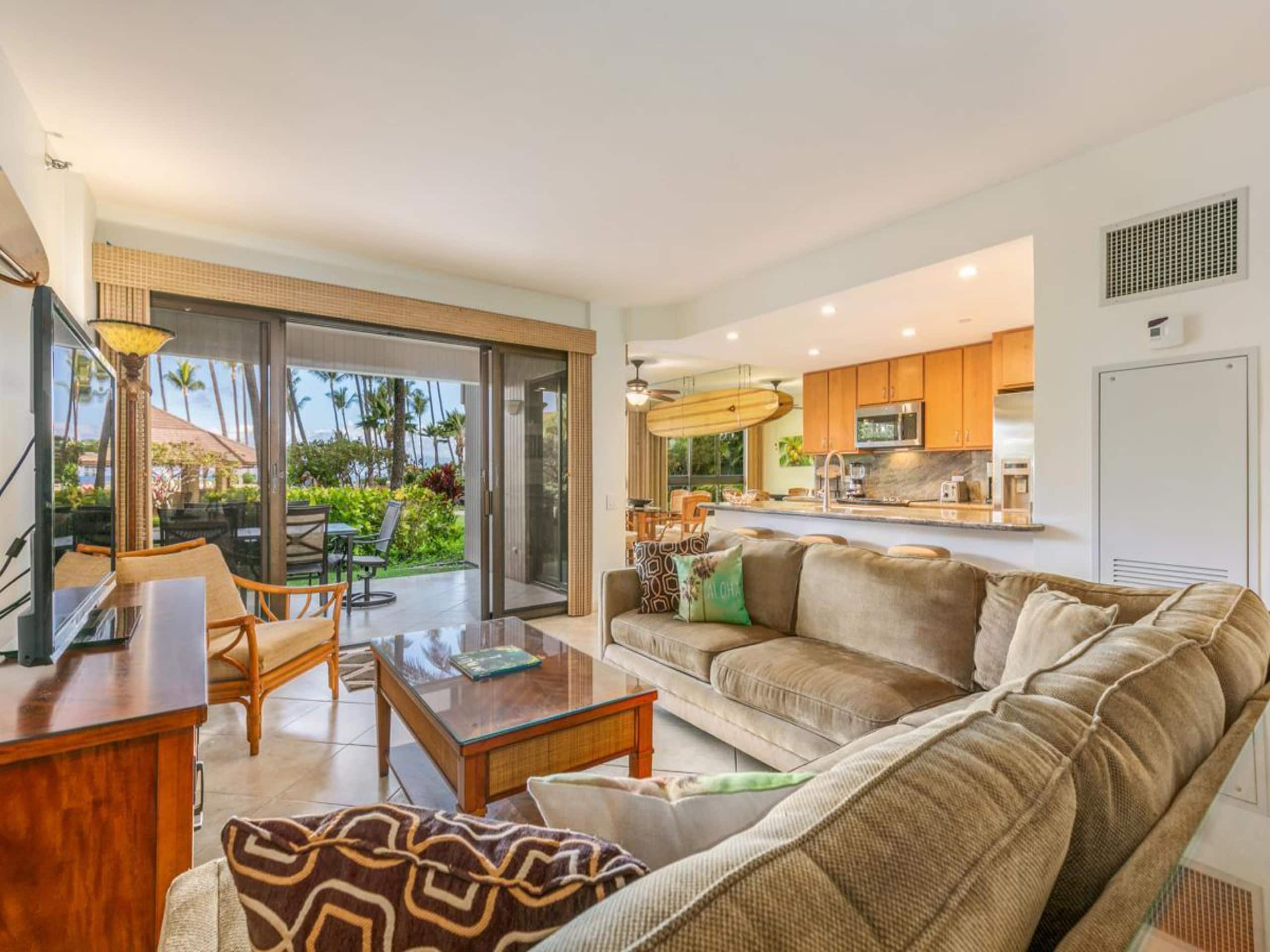 Condo in Lahaina · ★5.0 · 3 bedrooms · 5 beds · 2 baths - Image 7