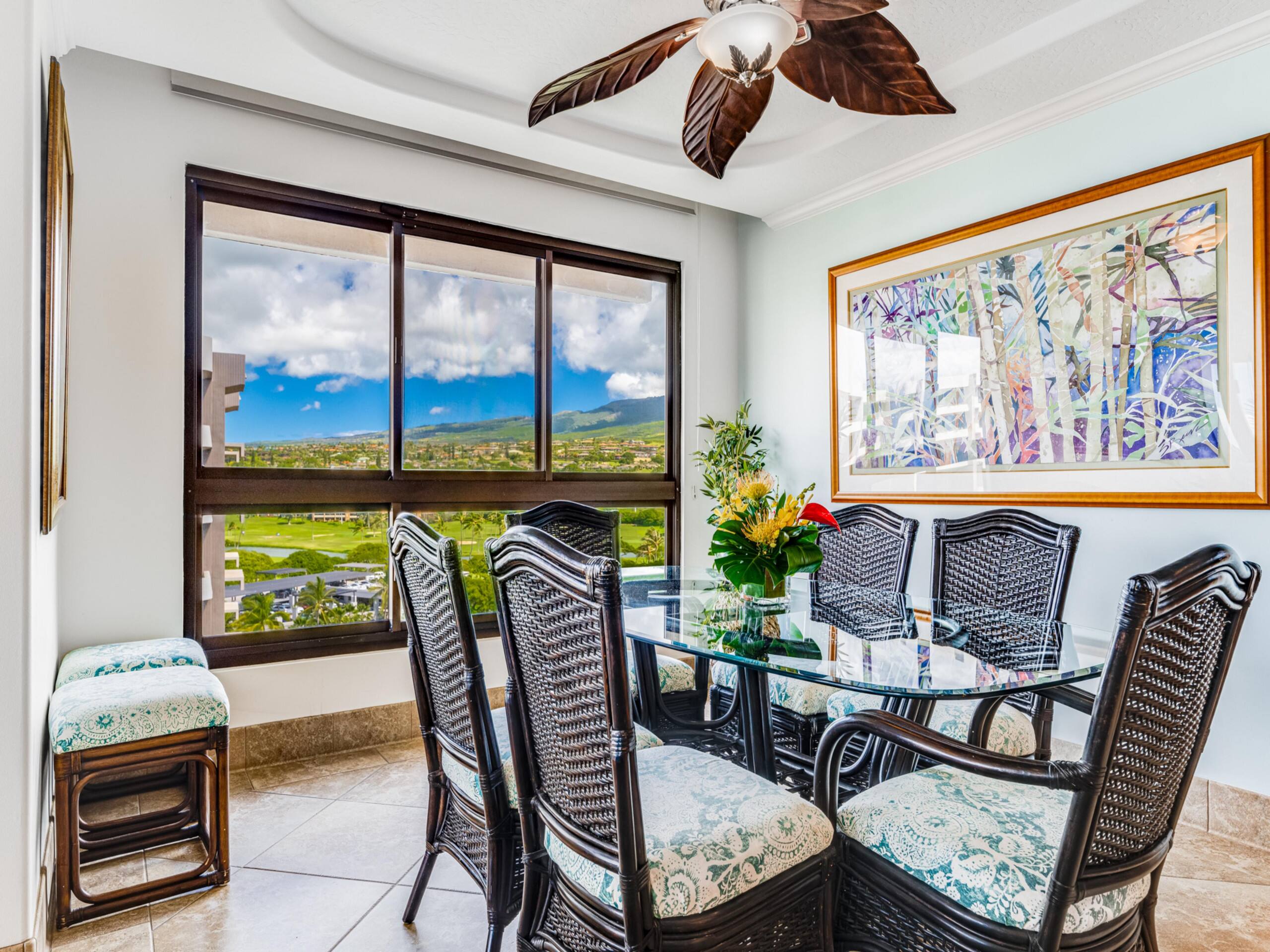 Condo in Lahaina · ★4.86 · 2 bedrooms · 3 beds · 2 baths - Image 12