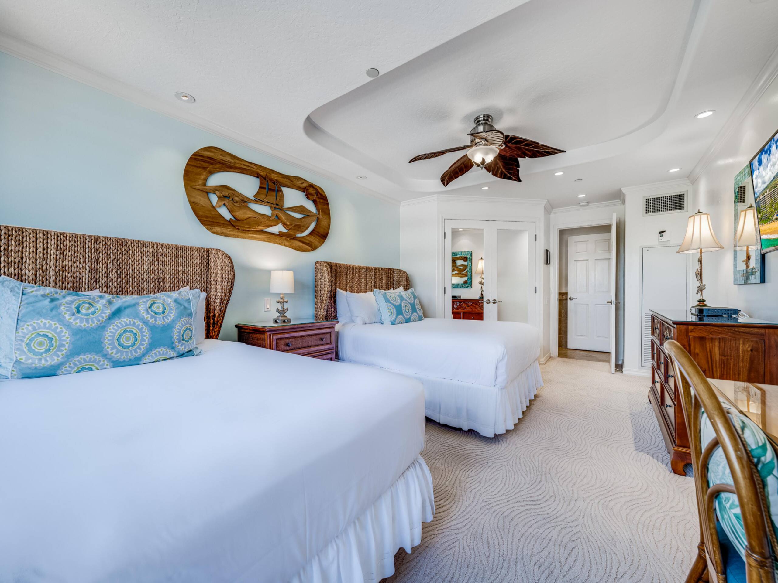 Condo in Lahaina · ★4.86 · 2 bedrooms · 3 beds · 2 baths - Image 26