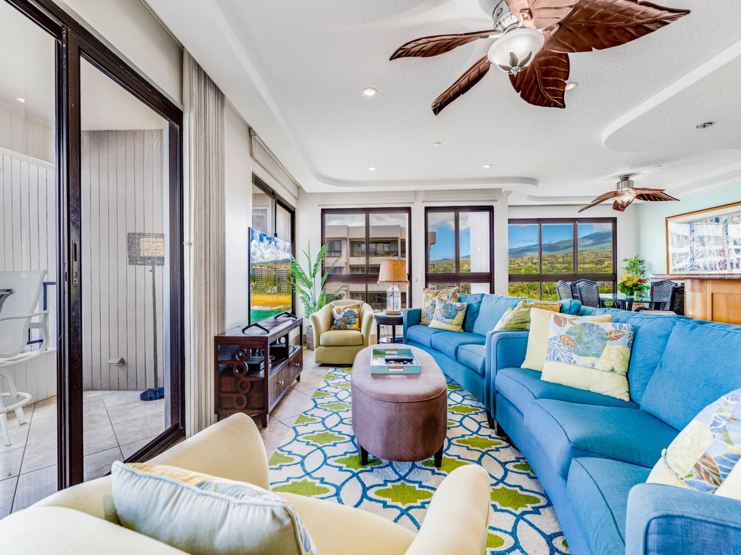 Condo in Lahaina · ★4.86 · 2 bedrooms · 3 beds · 2 baths - Image 7
