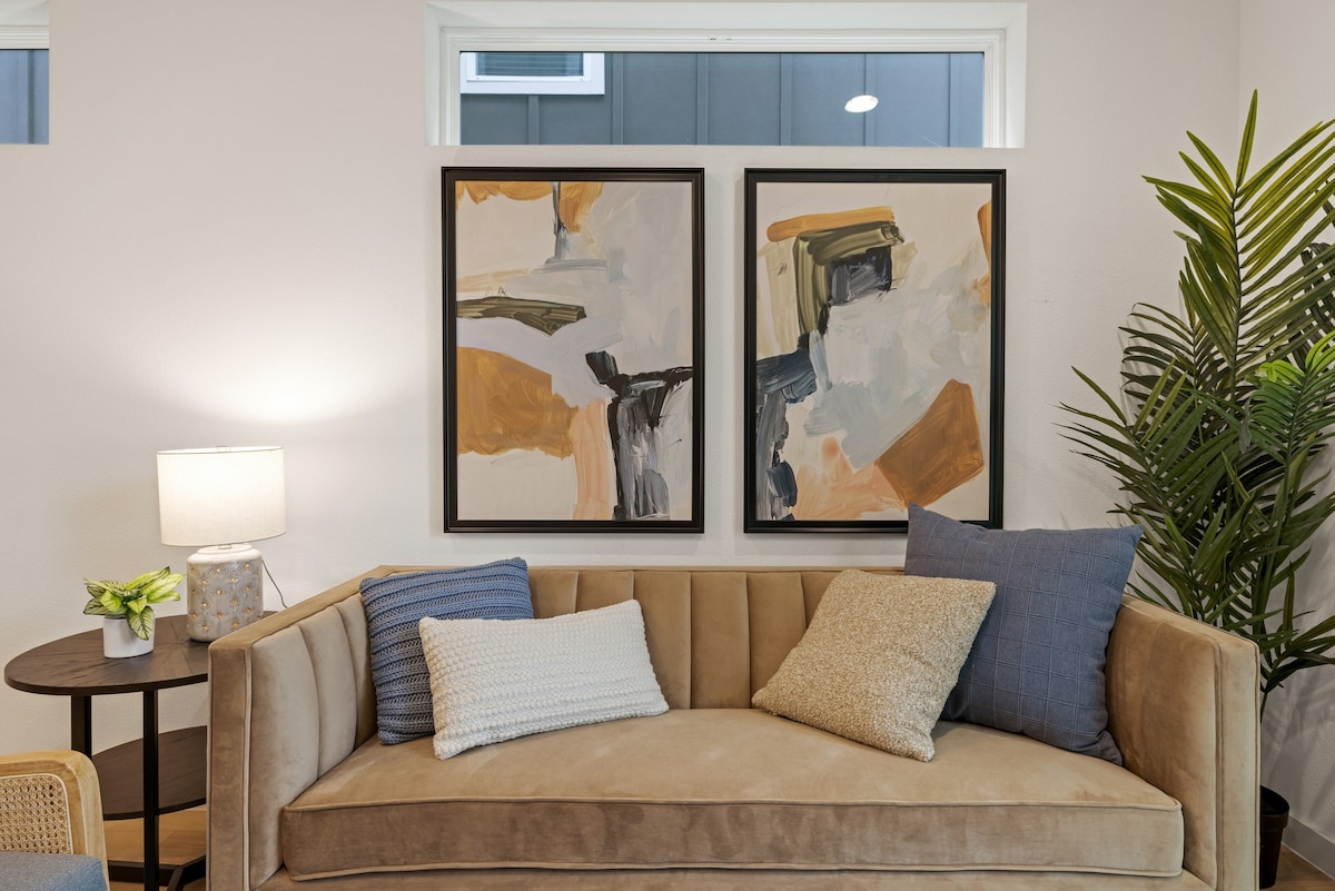 Astonishing Abode | Private+Heated Pool | Near DT