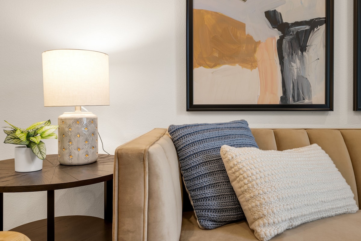 Astonishing Abode | Private+Heated Pool | Near DT