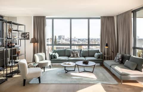 Spacious Rothschild 3BR SeaView w/Mamad - FiveStay