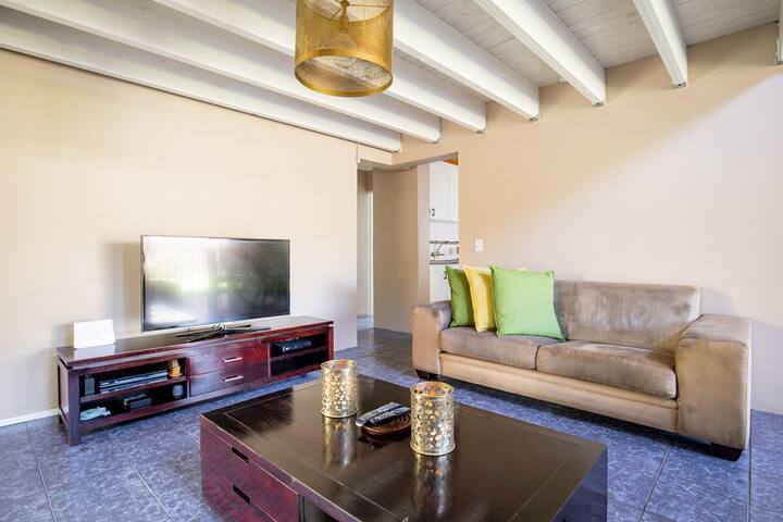 Fairview Crescent by CTHA gallery image 5