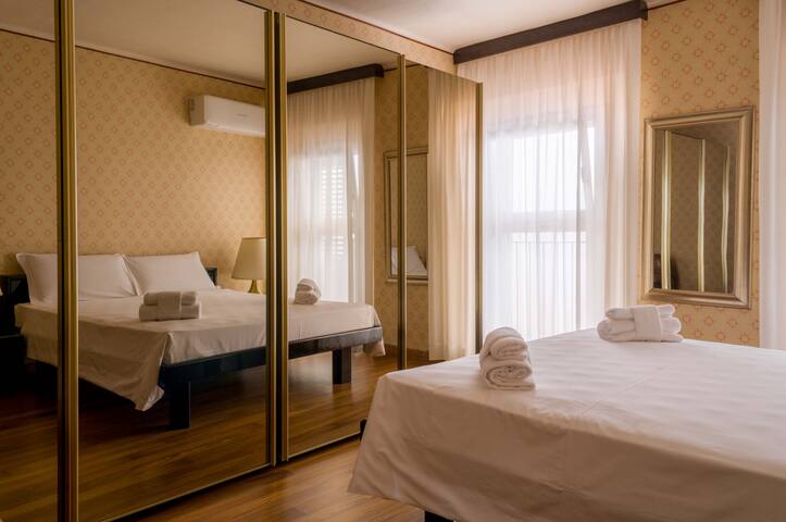 Wonderful Italy | Fossalta Vintage Apartment gallery image 5