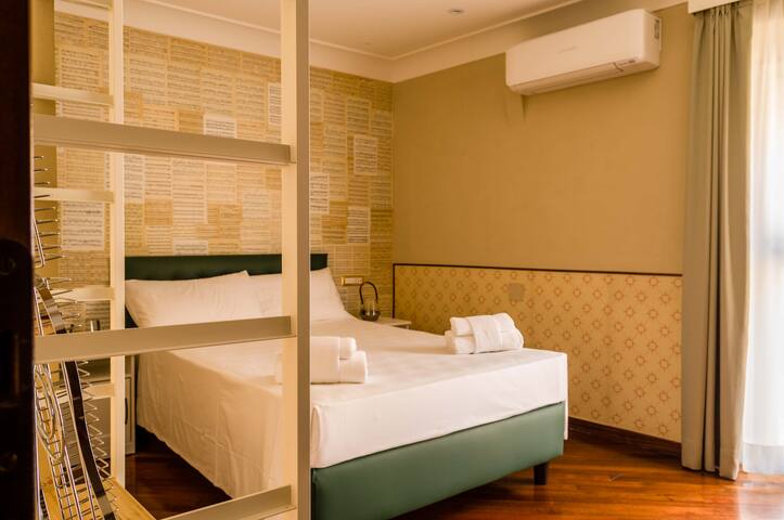 Wonderful Italy | Fossalta Vintage Apartment gallery image 4