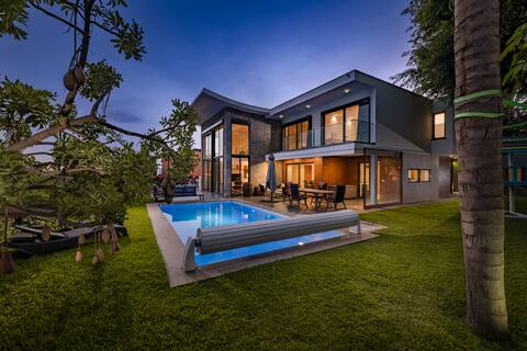 Vila das Quebradas by An Island Apart