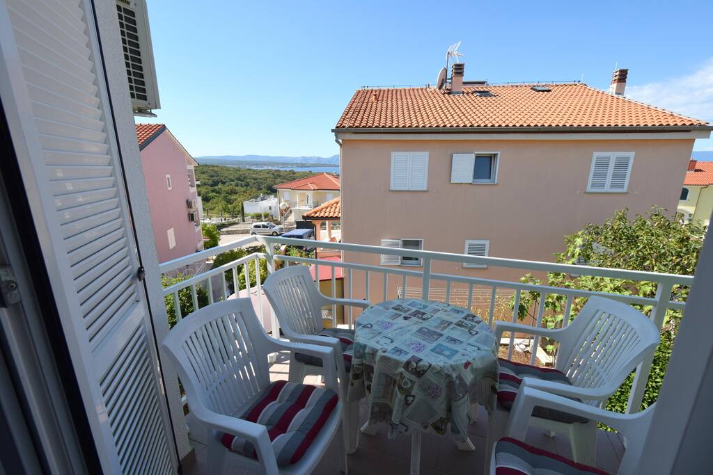 Apartment Fejer 4 - 7D82868F-D5FB-4D87-A971-67A2425E91CA