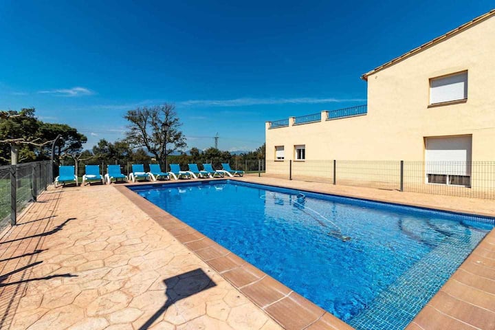Can Bugantó - Amplia Casa Con Piscina Y Jardín - Costa Brava, Spain