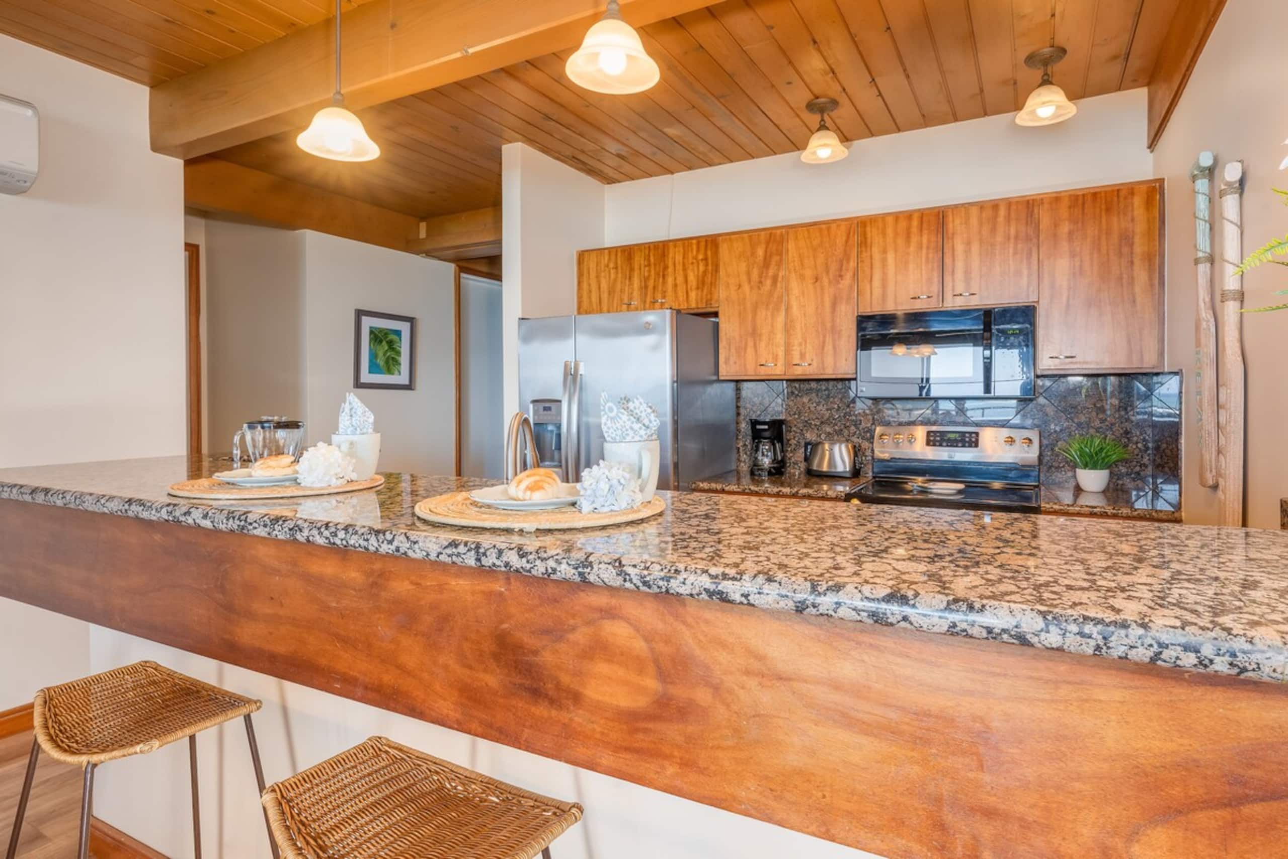 Condo in Lahaina · ★4.92 · 3 bedrooms · 4 beds · 3 baths - Image 3