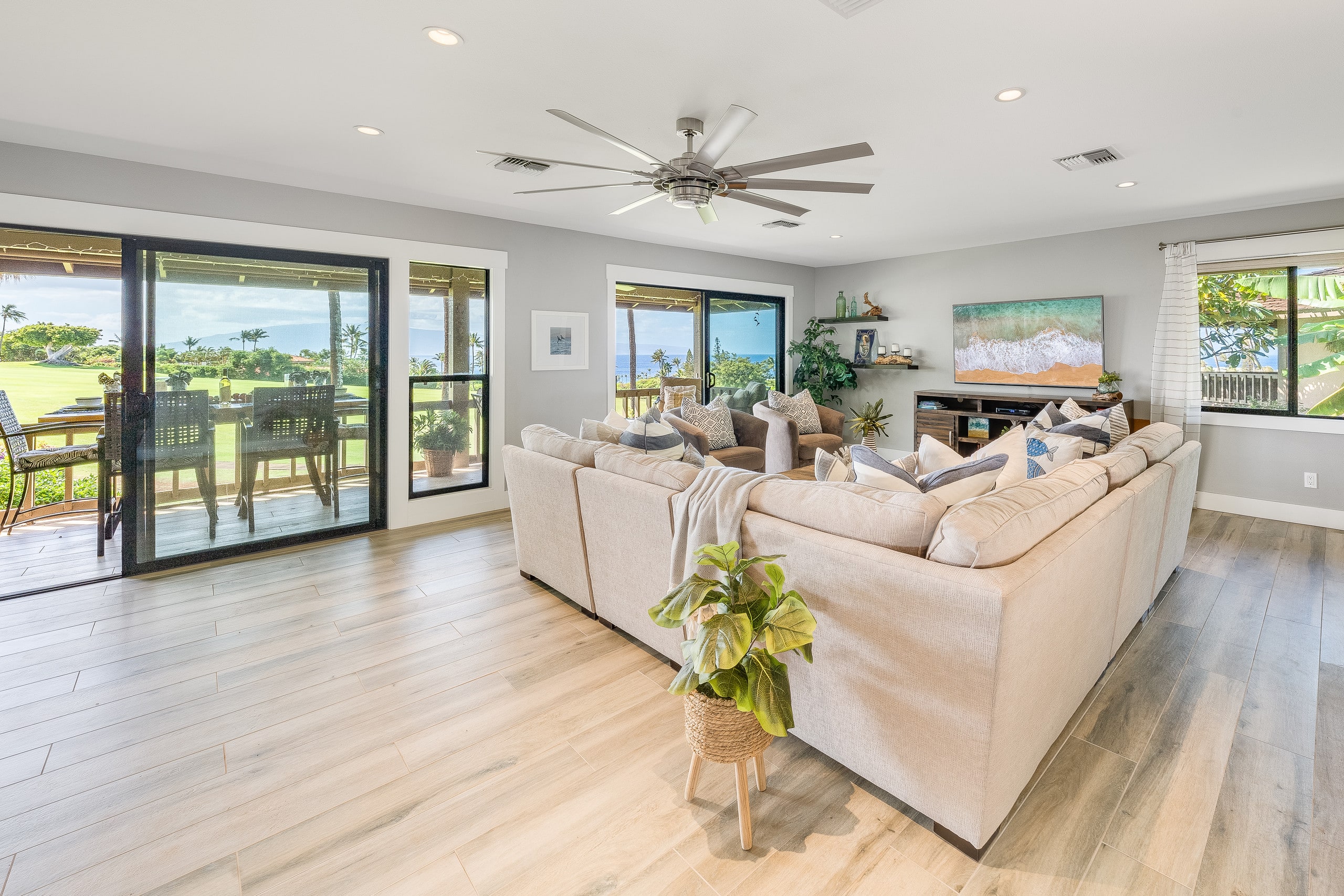 Condo in Lahaina · ★4.95 · 3 bedrooms · 3 beds · 3 baths - Image 48