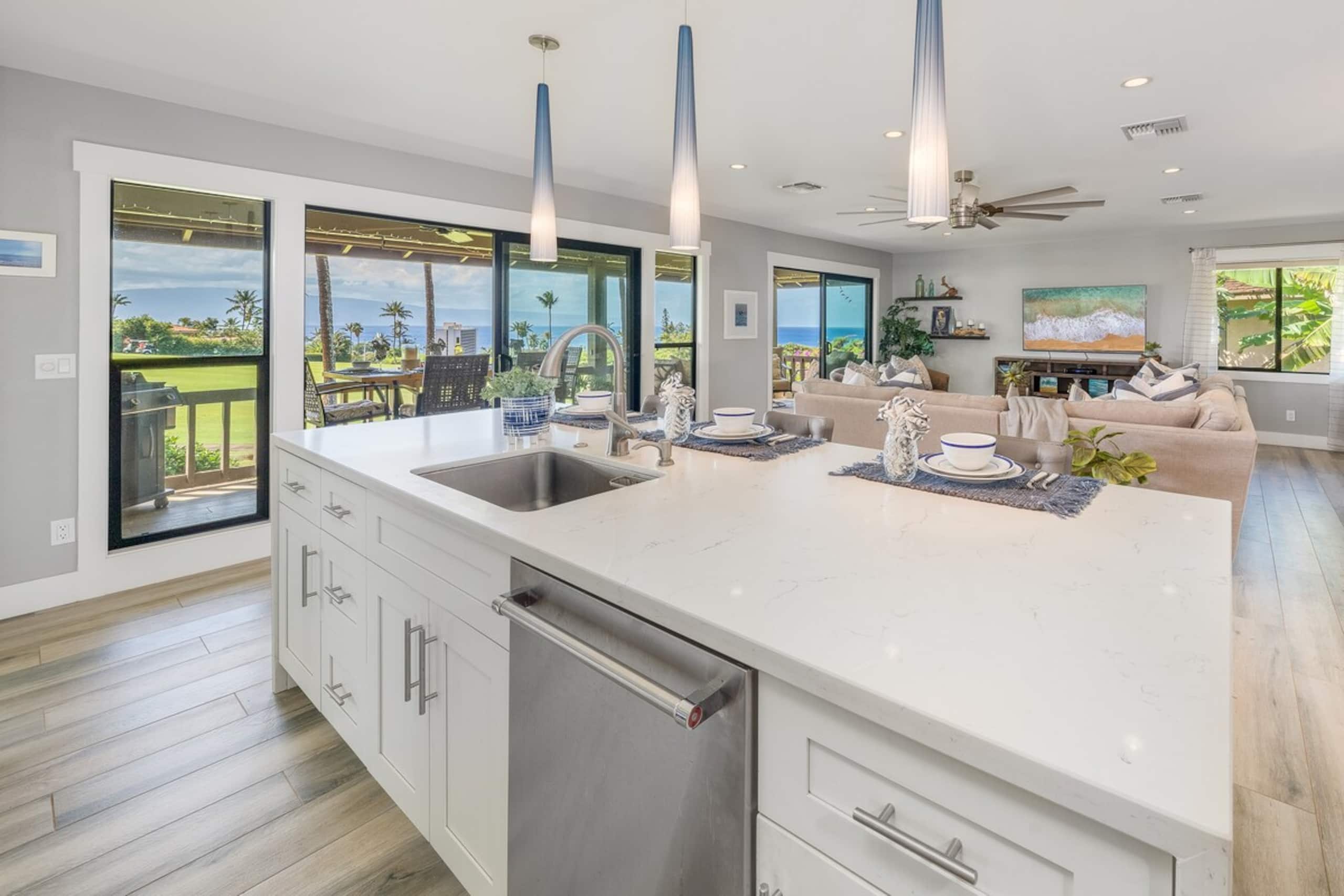 Condo in Lahaina · ★4.95 · 3 bedrooms · 3 beds · 3 baths - Image 3