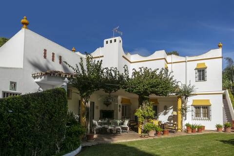 Villa Arin - Beachside Family Home