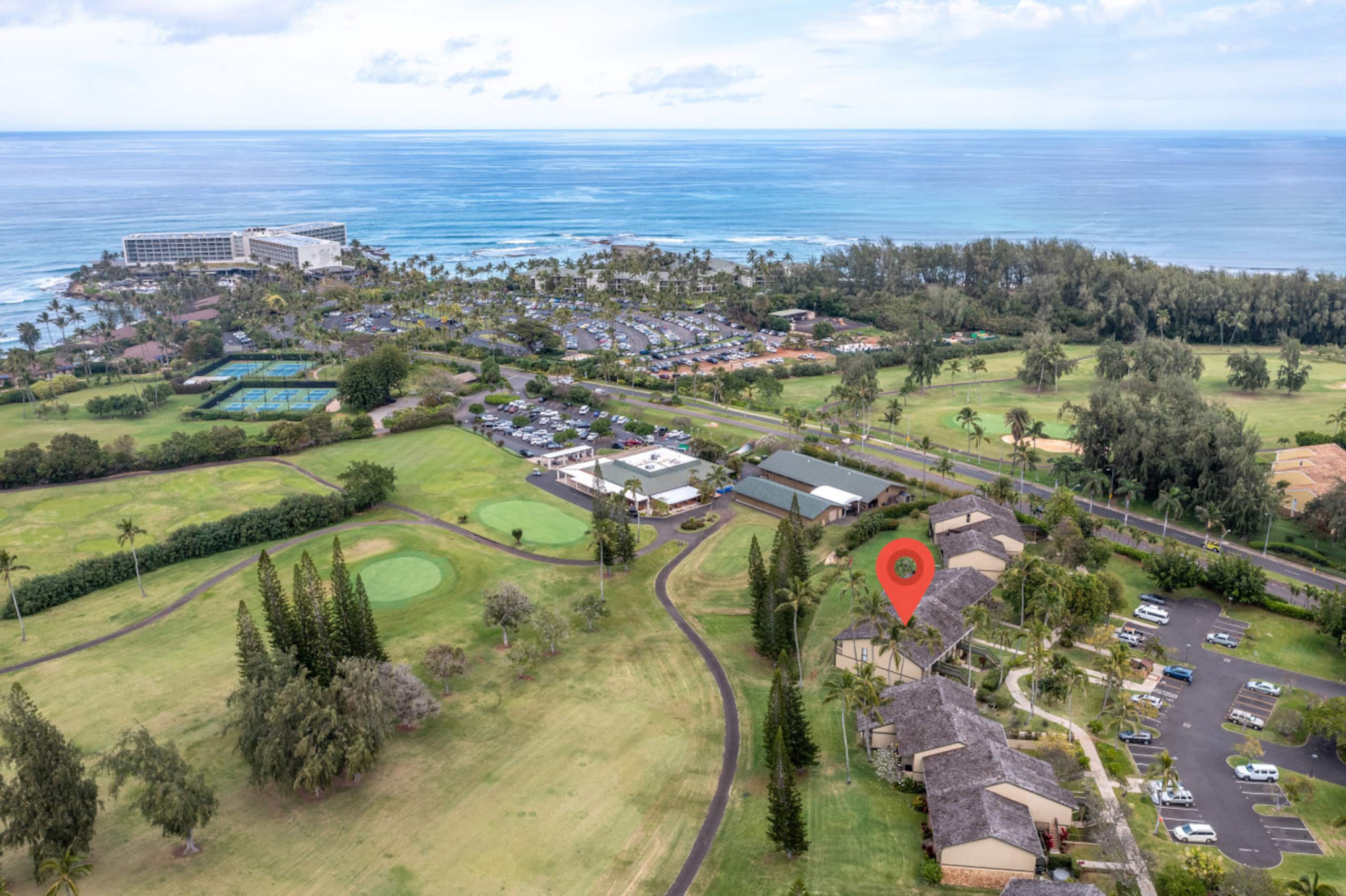 Home in Kahuku · ★4.93 · 2 bedrooms · 3 beds · 2 shared baths - Image 8