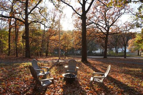 Cozy Holiday Getaway w/ Grand Views 6th night FREE
