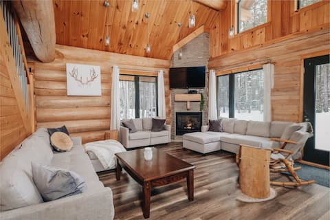 Round wood, spa, lake, volleyball, and more