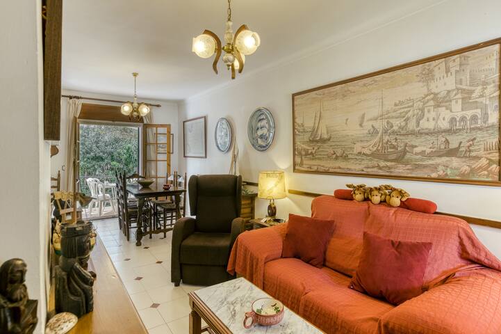 Villa Montgó Parc con Piscina gallery image 4