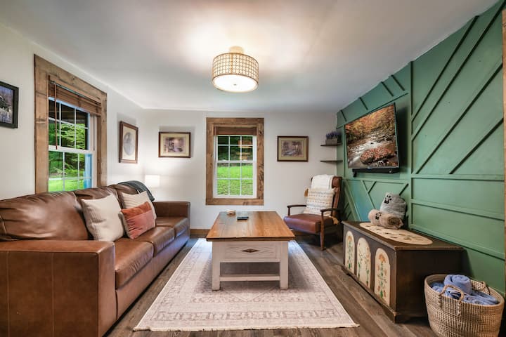Ev Cottage, Fenced Yard, Pets Free - Sevierville
