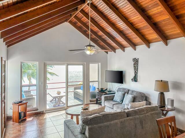 Tres Cocos Resort managed Airbnb listing 2