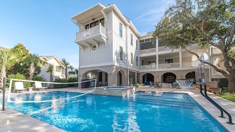 Steps to Sand, Ocean Views, Private Pool & Hot Tub
