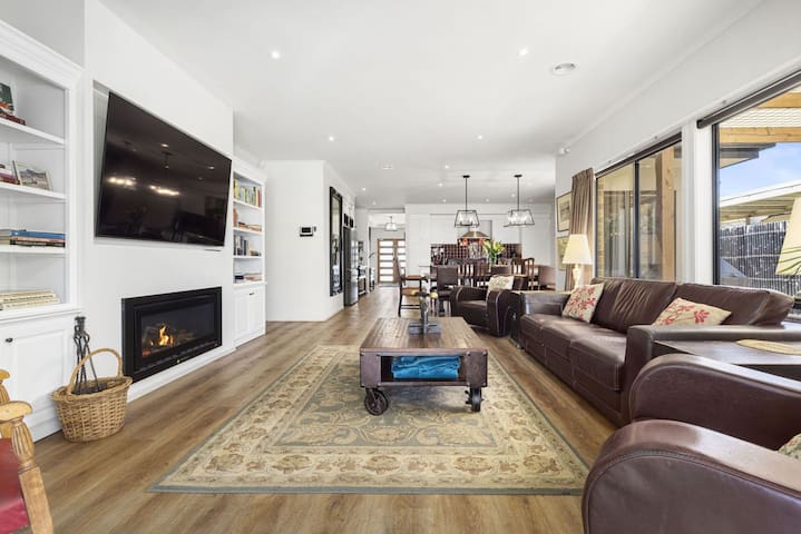 Peninsula Family Resort