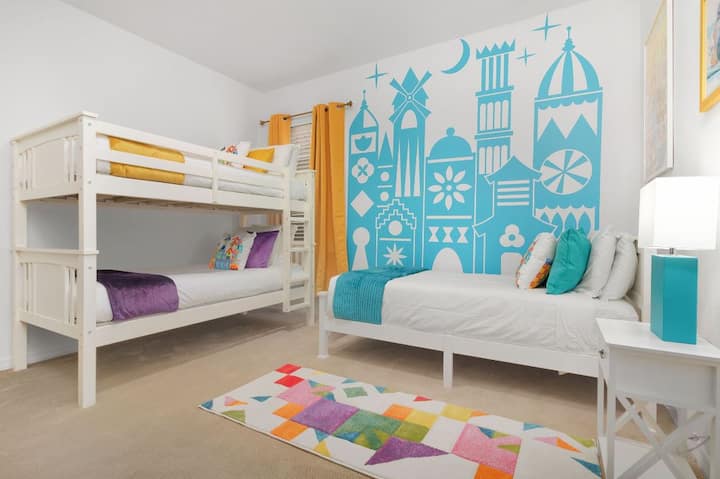 BR #12  "It's a Small World" Themed w/2 Bunk Bed and Twin Bed   - Level Two