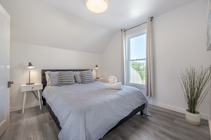 Sink into the plush comfort of our queen bed, designed for restful slumbers and dreamy nights.