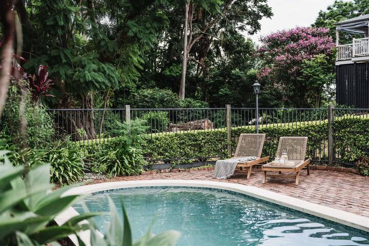 Eastnor House – Relax in Luxury