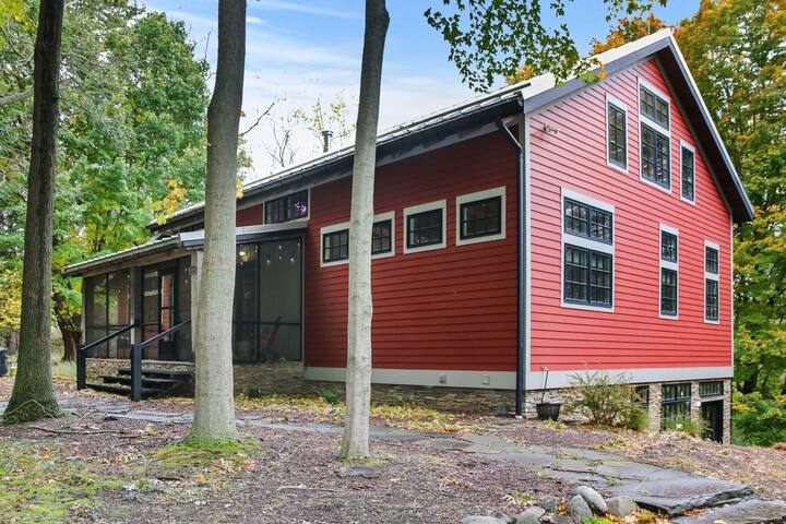 Bella Vita Vacation Rentals managed Airbnb listing 3