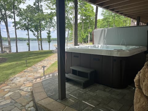 Wake 'N' Lake | Lakefront, Private Dock & HotTub