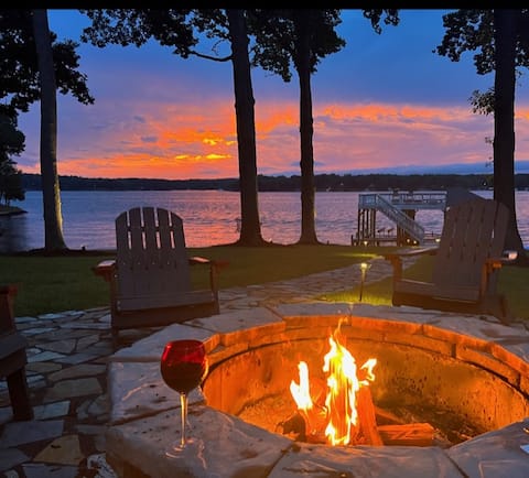 Wake ‘N’ Lake by Carolina Getaway