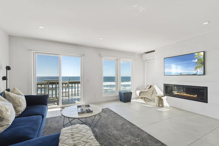 Oceanfront Home w/ Panoramic Views & Private Beach - Condominiums for ...