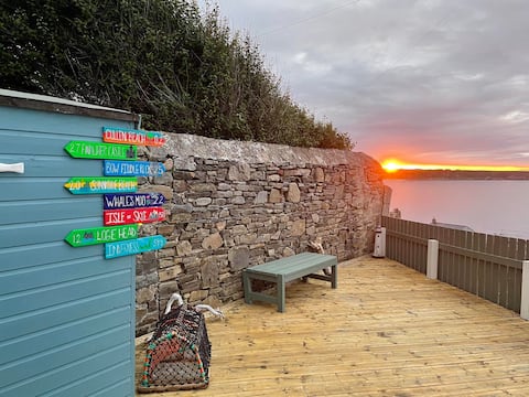 Hill Crest - Clifftop Escape with Sea View