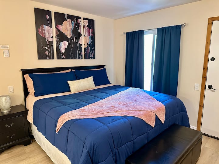Dormitorio principal con baño completo