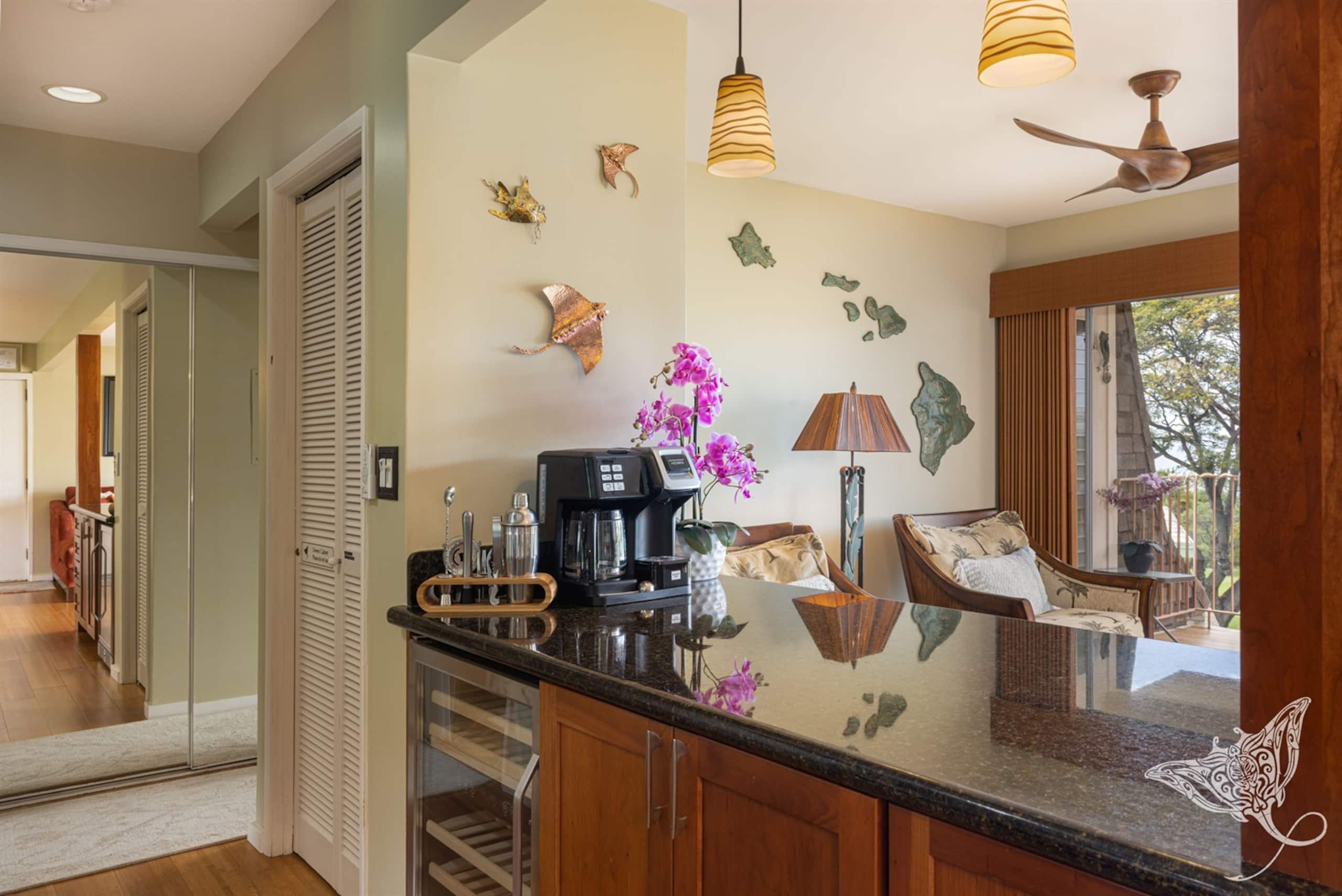 Condo in Kahaluu-Keauhou · ★4.94 · 1 bedroom · 1 bed · 2 baths - Photo 10