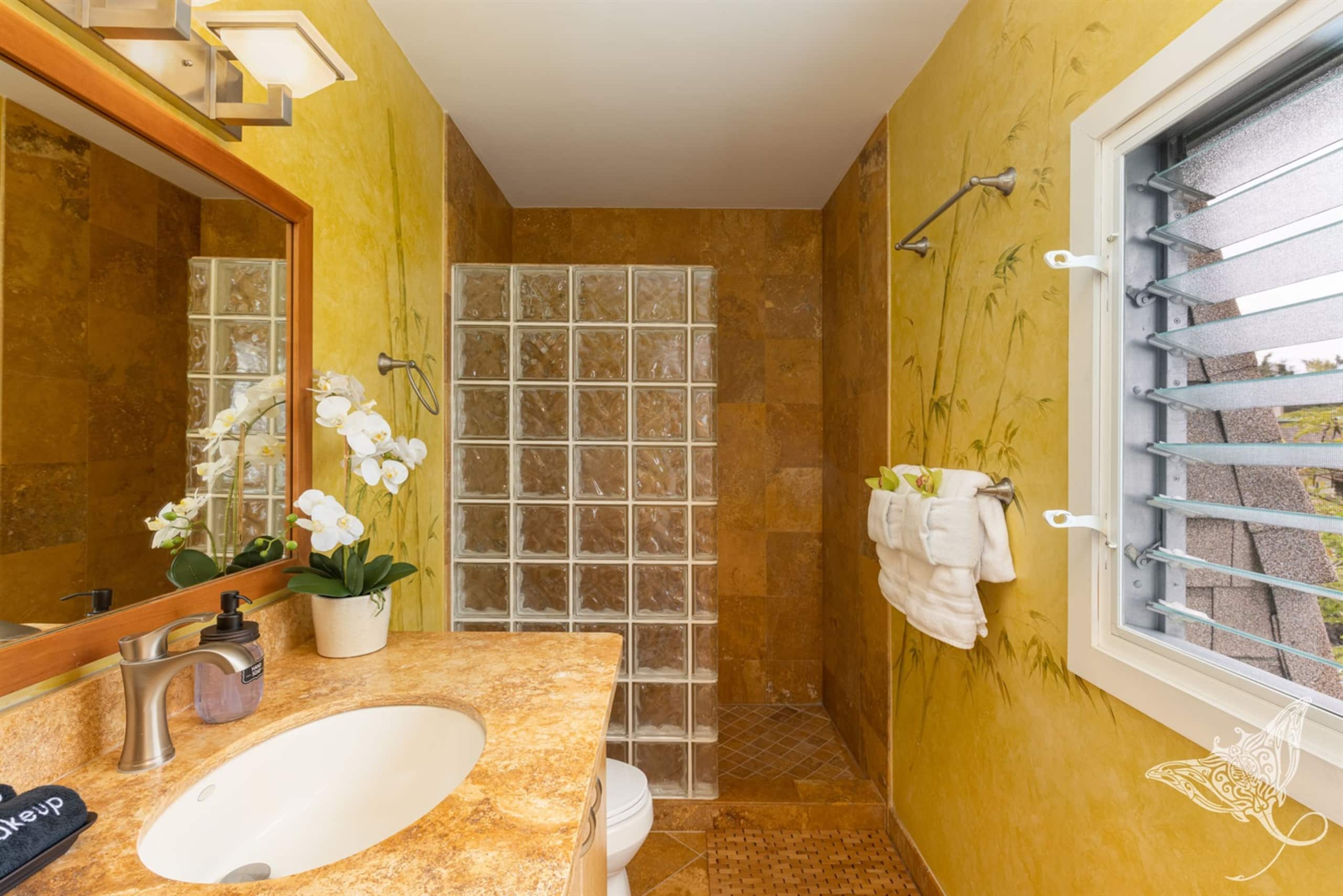 Condo in Kahaluu-Keauhou · ★4.94 · 1 bedroom · 1 bed · 2 baths - Photo 16