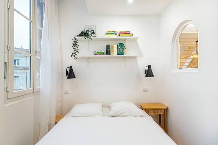 Jardin Public/Chartrons – 2 bedrooms, 2 bathrooms gallery image 4