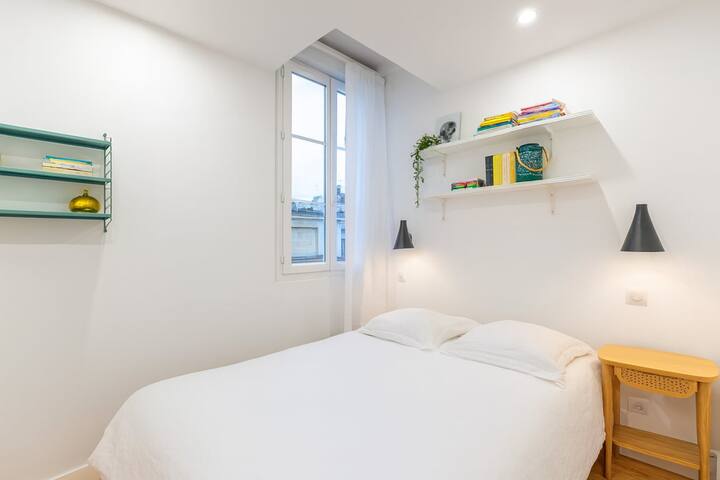 Jardin Public/Chartrons – 2 bedrooms, 2 bathrooms gallery image 5