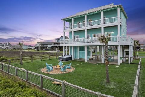 Beachfront Dream: Hottub-fenced yard-pets-walkover