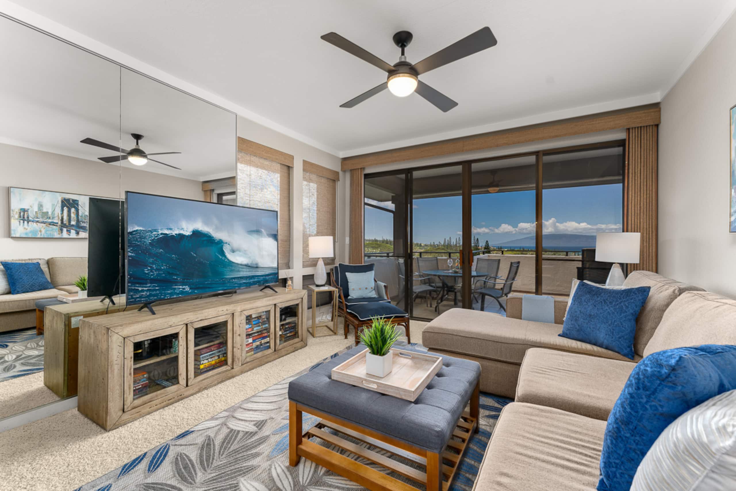 Condo in Lahaina · ★4.96 · 1 bedroom · 2 beds · 2 private baths - Image 4