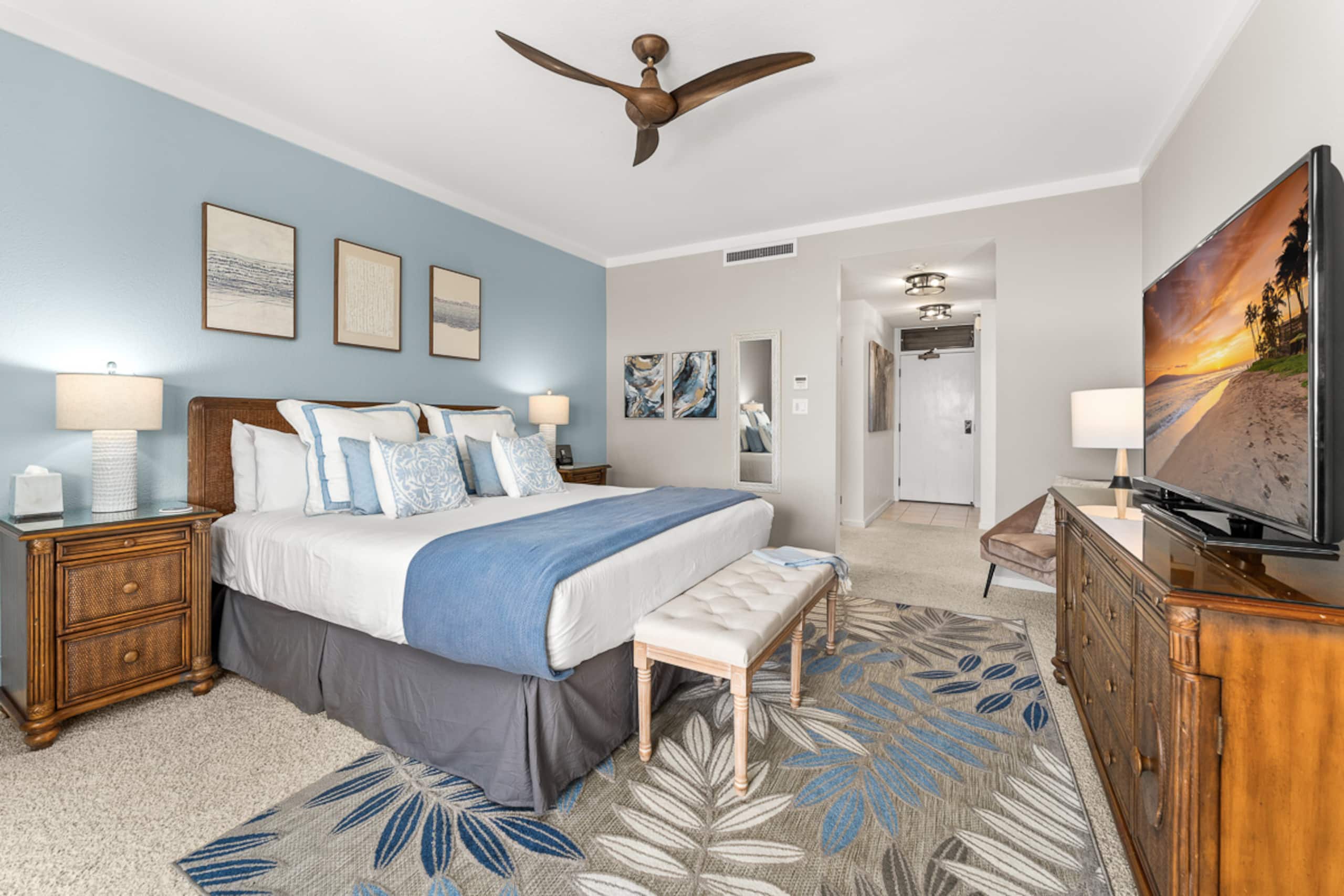 Condo in Lahaina · ★4.96 · 1 bedroom · 2 beds · 2 private baths - Image 17