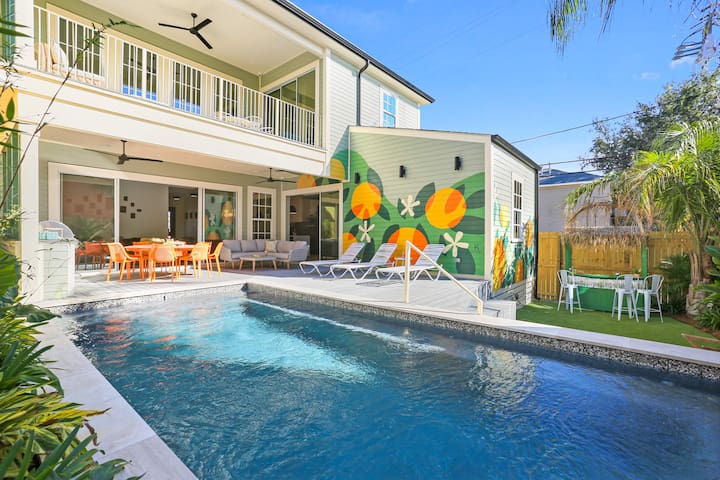 Outdoor Living in New Orleans | Heated Pool