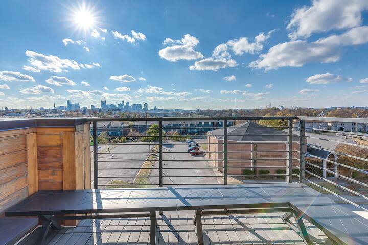 2 Homes Side by Side, Sleeps 24 People,Game Room,R gallery image 5