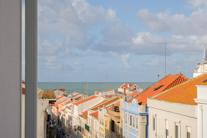 Feel Nazaré - Boutique Apartments managed Airbnb listing 2